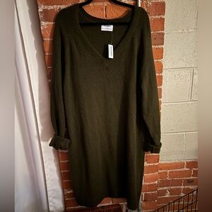 Old Navy Dark Green V-Neck Midi Dress